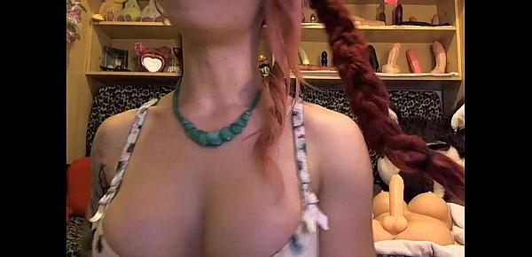  sofi mora fingering herself on live webcam